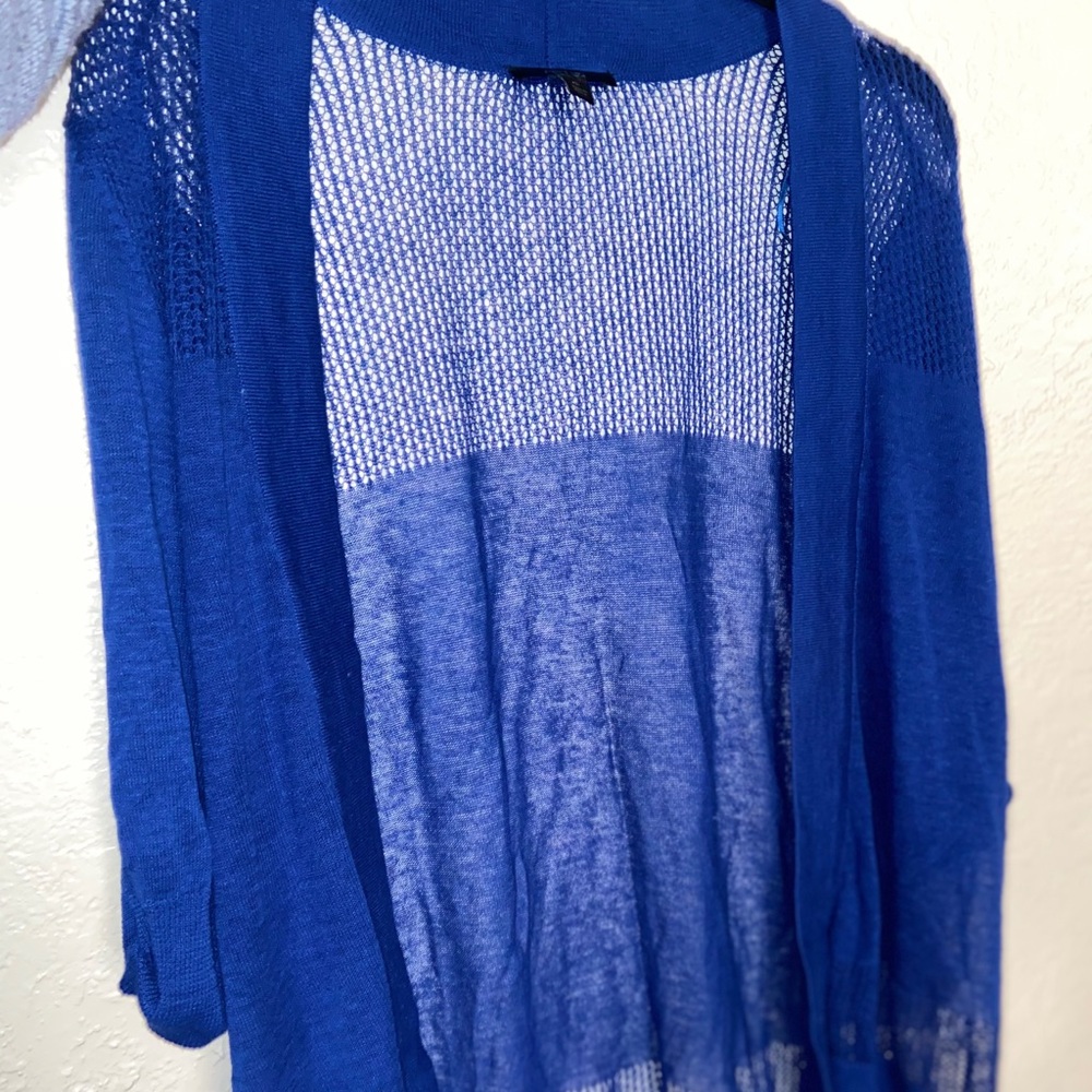 Short cardigan